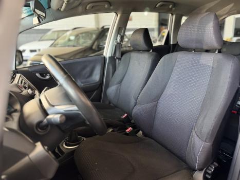 HONDA Fit 1.4 16V 4P LX, Foto 8