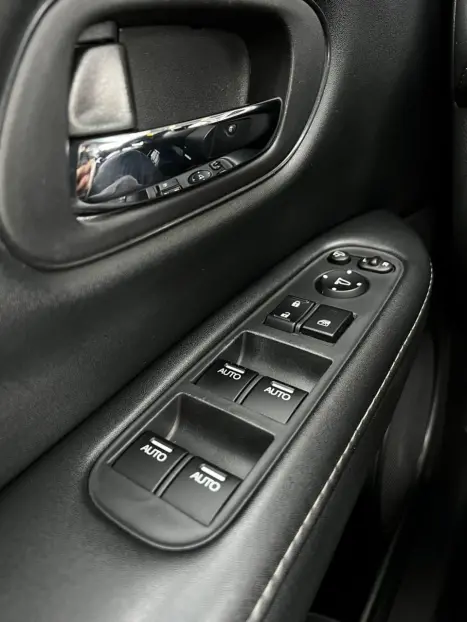 HONDA HR-V 1.8 16V 4P EXL FLEX AUTOM�TICO CVT, Foto 12