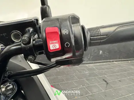 HONDA NC 750 X ABS, Foto 5