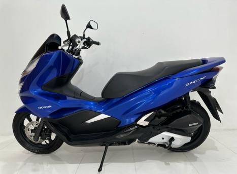 HONDA PCX 150 DLX, Foto 2