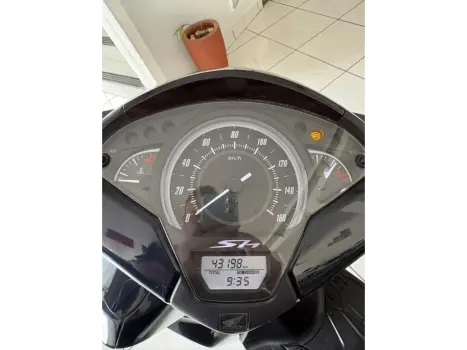 HONDA SH 150 I , Foto 5