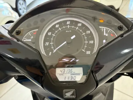 HONDA SH 150 I DLX, Foto 4