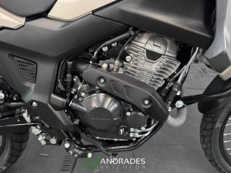 HONDA XRE 300 Sahara ADVENTURE, Foto 5