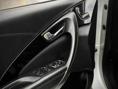 HYUNDAI Azera 3.0 V6 24V GDI AUTOMTICO, Foto 4