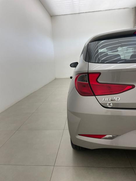 HYUNDAI HB 20 Hatch 1.0 12V 4P FLEX SENSE, Foto 6