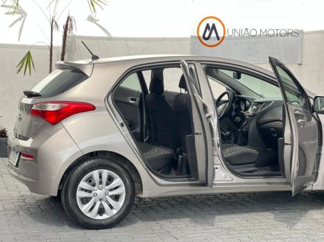 HYUNDAI HB 20 Hatch 1.6 16V 4P FLEX COMFORT PLUS, Foto 10