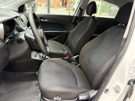 HYUNDAI HB 20 Hatch 1.6 16V 4P FLEX COMFORT PLUS, Foto 6