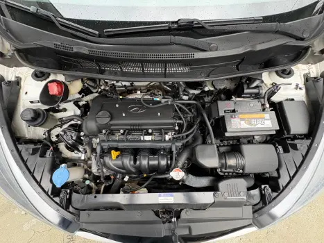 HYUNDAI HB 20 Hatch 1.6 16V 4P FLEX COMFORT PLUS, Foto 14