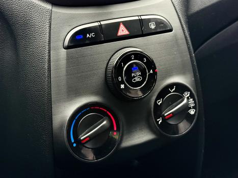 HYUNDAI HB 20 Hatch 1.6 16V 4P FLEX COMFORT PLUS, Foto 15