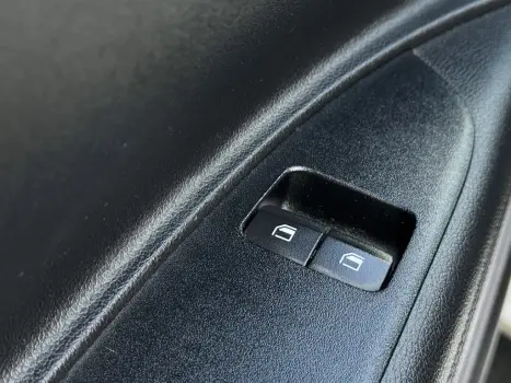 HYUNDAI HB 20 Hatch 1.0 12V 4P FLEX SENSE, Foto 6