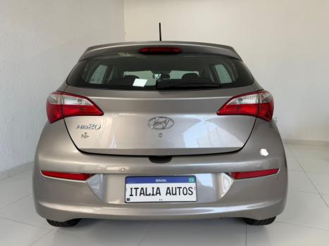 HYUNDAI HB 20 Hatch 1.0 12V 4P FLEX COMFORT PLUS, Foto 9