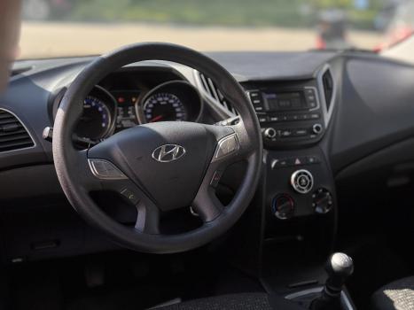 HYUNDAI HB 20 Hatch 1.0 12V 4P FLEX UNIQUE, Foto 2
