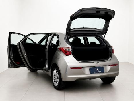 HYUNDAI HB 20 Hatch 1.0 12 V 4P FLEX COMFORT STYLE, Foto 6