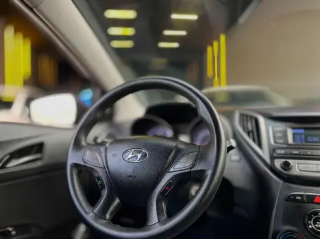 HYUNDAI HB 20 Hatch 1.0 12V 4P FLEX COMFORT, Foto 9