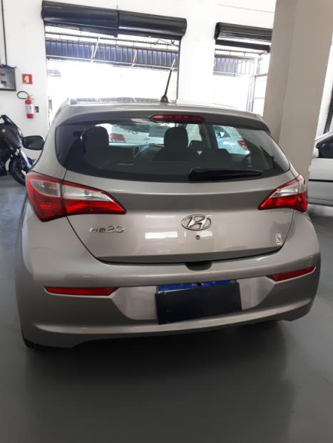 HYUNDAI HB 20 Hatch 1.0 12V 4P FLEX COMFORT, Foto 4