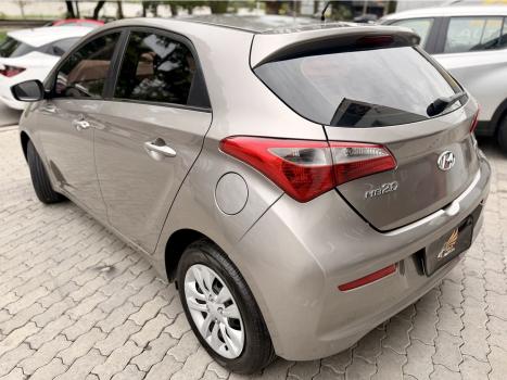 HYUNDAI HB 20 Hatch 1.6 16V 4P FLEX COMFORT STYLE AUTOMÁTICO, Foto 11