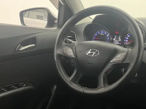 HYUNDAI HB 20 Sedan 1.0 12V 4P FLEX COMFORT PLUS, Foto 17
