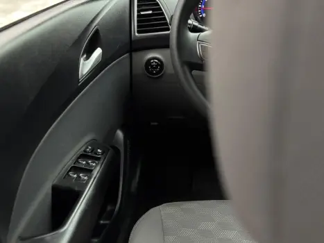 HYUNDAI HB 20 Sedan 1.6 16V 4P FLEX COMFORT PLUS, Foto 7