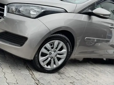 HYUNDAI HB 20 Sedan 1.6 16V 4P FLEX COMFORT PLUS, Foto 10