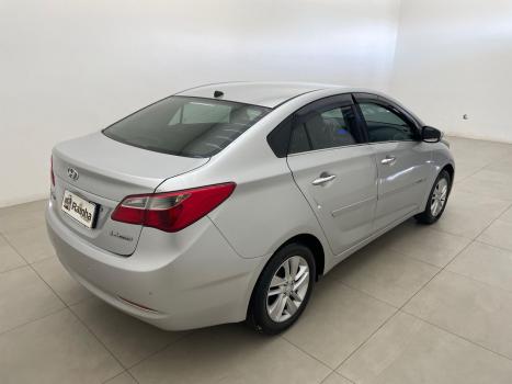 HYUNDAI HB 20 Sedan 1.6 16V 4P FLEX PREMIUM, Foto 3