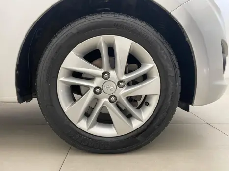 HYUNDAI HB 20 Sedan 1.6 16V 4P FLEX PREMIUM, Foto 6