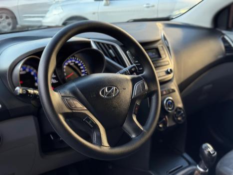 HYUNDAI HB 20 Sedan 1.6 16V 4P FLEX COMFORT PLUS, Foto 2