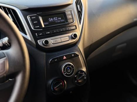HYUNDAI HB 20 Sedan 1.6 16V 4P FLEX COMFORT STYLE, Foto 3