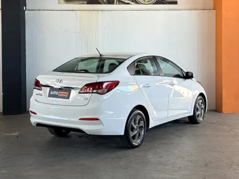 HYUNDAI HB 20 Sedan 1.6 16V 4P FLEX COMFORT PLUS, Foto 2