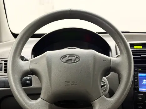 HYUNDAI Tucson 2.0 16V 4P GLS AUTOM�TICO, Foto 9