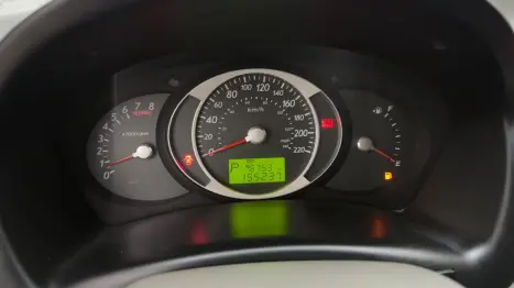 HYUNDAI Tucson 2.0 16V 4P GLS AUTOMÁTICO, Foto 13