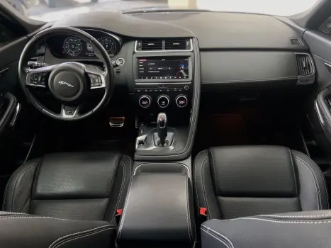 JAGUAR E-Pace 2.0 16V 4P P250 AWD TURBO AUTOMÁTICO, Foto 7 JAGUAR E-Pace 2.0 16V 4P P250 AWD TURBO AUTOMÁTICO, Foto 7