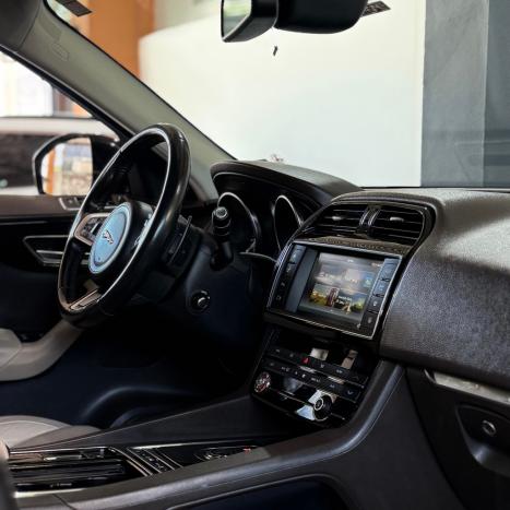 JAGUAR F-Pace 2.0 16V 4P AWD INGENIUM PRESTIGE TURBO AUTOMTICO, Foto 10