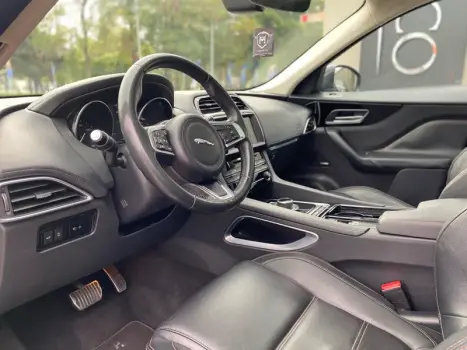 JAGUAR F-Pace 2.0 16V 4P PRESTIGE AWD TURBO DIESEL AUTOM�TICO, Foto 5