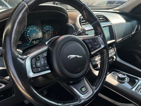 JAGUAR F-Pace 3.0 V6 4P AWD R-SPORT SUPERCHARGED AUTOM�TICO, Foto 21