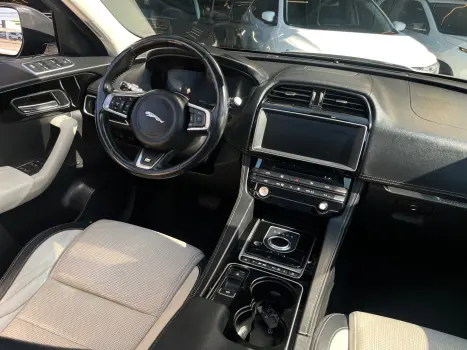 JAGUAR F-Pace 3.0 V6 4P AWD R-SPORT SUPERCHARGED AUTOM�TICO, Foto 10