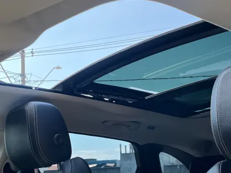 JAGUAR F-Pace 3.0 V6 4P AWD R-SPORT SUPERCHARGED AUTOM�TICO, Foto 17
