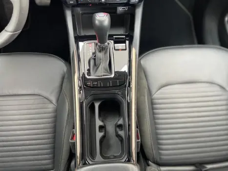 JEEP Commander 1.3 16V 4P FLEX T270 LIMITED TURBO AUTOM�TICO AT6, Foto 11