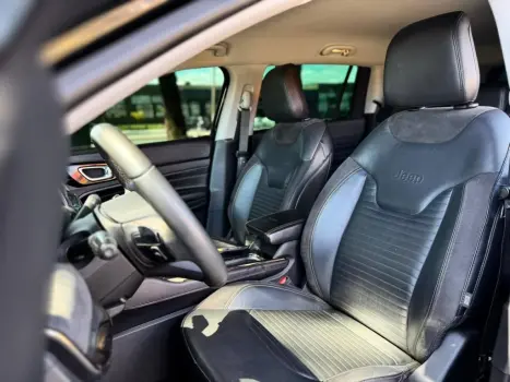 JEEP Commander 1.3 16V 4P FLEX T270 LIMITED TURBO AUTOM�TICO AT6, Foto 4