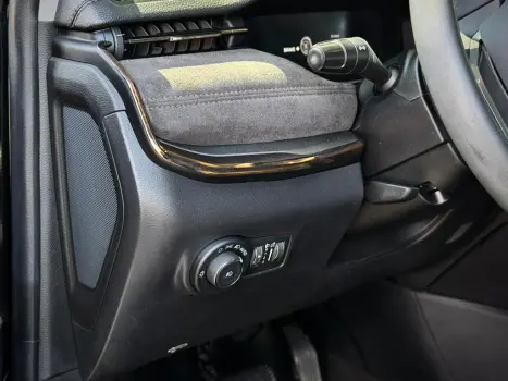 JEEP Commander 1.3 16V 4P FLEX T270 LIMITED TURBO AUTOM�TICO AT6, Foto 8
