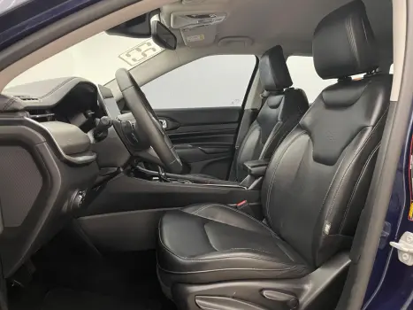 JEEP Compass 1.3 16V 4P FLEX LONGITUDE T270 TURBO AUTOMÁTICO, Foto 8 JEEP Compass 1.3 16V 4P FLEX LONGITUDE T270 TURBO AUTOMÁTICO, Foto 8