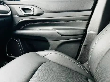 JEEP Compass 1.3 16V 4P FLEX LIMITED T270 TURBO AUTOM�TICO, Foto 28