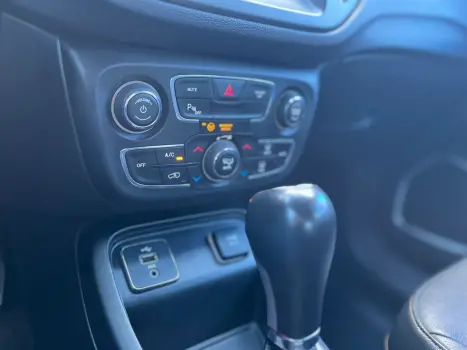 JEEP Compass 2.0 16V 4P LONGITUDE FLEX AUTOM�TICO, Foto 6