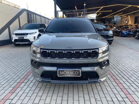 JEEP Compass 2.0 16V 4P HURRICANE 4 TURBO BLACKHAWK AUTOM�TICO AT9, Foto 2