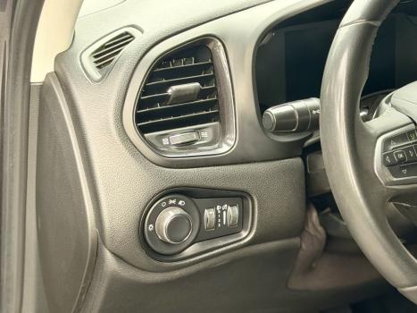 JEEP Renegade 1.3 16V 4P FLEX T270 LONGITUDE TURBO AUTOMÁTICO, Foto 6