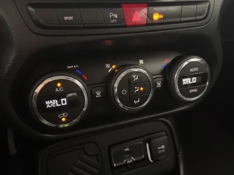 JEEP Renegade 1.8 16V 4P FLEX LONGITUDE AUTOM�TICO, Foto 11