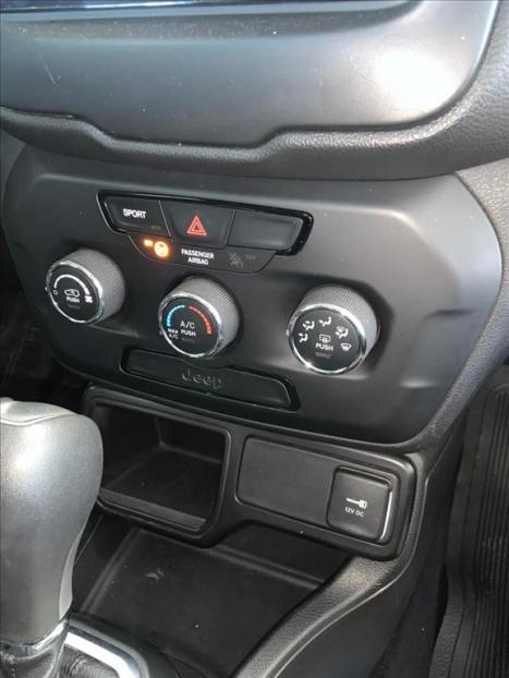 JEEP Renegade 1.8 16V 4P FLEX AUTOM�TICO, Foto 15