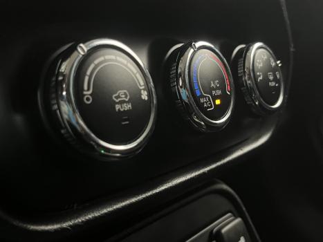 JEEP Renegade 1.8 16V 4P FLEX AUTOM�TICO, Foto 16