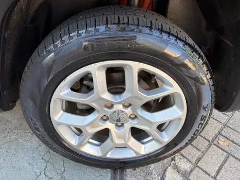 JEEP Renegade 1.8 16V 4P FLEX LONGITUDE AUTOM�TICO, Foto 12