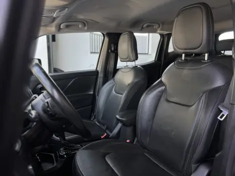 JEEP Renegade 2.0 16V 4P TURBO DIESEL LIMITED 4X4 AUTOMÁTICO, Foto 7 JEEP Renegade 2.0 16V 4P TURBO DIESEL LIMITED 4X4 AUTOMÁTICO, Foto 7