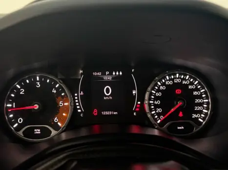 JEEP Renegade 2.0 16V 4P TURBO DIESEL SPORT 4X4 AUTOMTICO, Foto 14